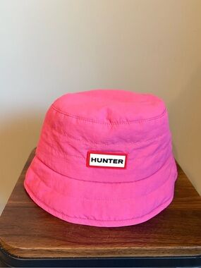 Hunter Bright Pink Nylon Bucket Hat – One Size